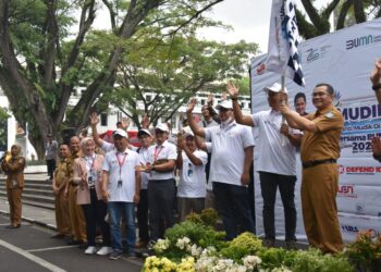 Dukung Mudik Bersama BUMN 2023, Pindad Bersama DEFEND ID Lepas 800 Pemudik