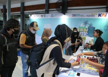 Mudik Asyik Bersama BUMN, KAI, PIHC dan Bank Mandiri Hadirkan Berbagai Fasilitas Gratis di Posko Stasiun