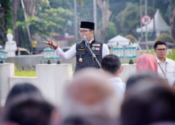 Gubernur Jabar Pastikan Pelayanan Publik di Hari Pertama Kerja Berjalan 100 Persen
