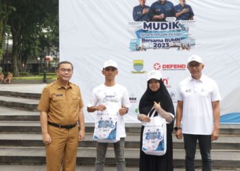 Holding DEFEND ID Berangkatkan Pemudik Gratis Rute Jawa – Sumatera