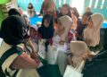 Berbagi Kebahagiaan Ramadan, Program EVP PLN Peduli Berikan Alat Tulis dan Al Qur’an 