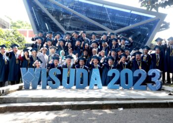 Pesan Ridwan Kamil : Lulusan FTMD ITB Harus Miliki Hidup yang Bermanfaat untuk Masyarakat