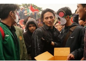 Jefri Nichol Ikuti Aksi Demo, Malah Tuai Kritik Netizen