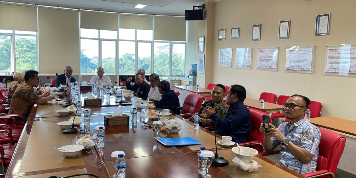 Tingkatkan Kualitas Pendidikan, Yayasan Bina Administrasi Jalin Kerjasama dengan Tel-U