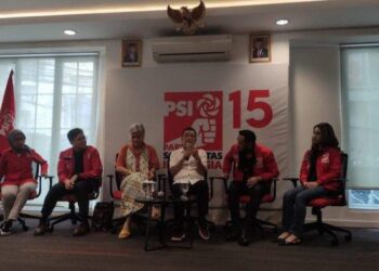 Helmy Yahya dan Irma Hutabarat Resmi Gabung PSI