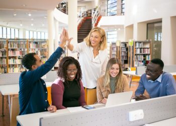 Berikut 4 Tips Sukses Menjalani Semester 6 Biar Tidak Overthingking