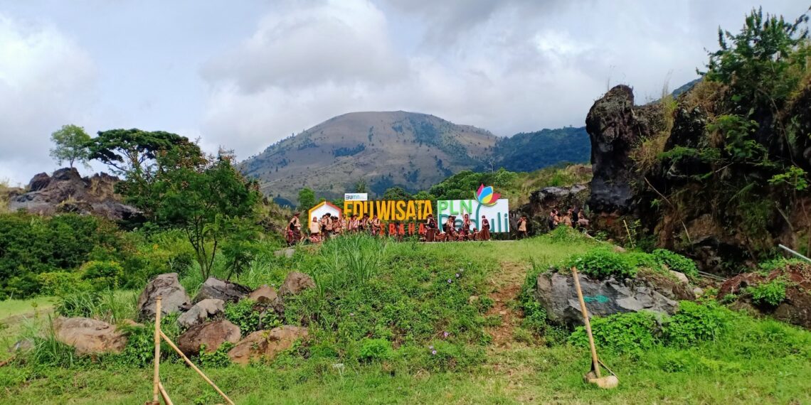 Dari Tanah Galian, Desa Pasawahan Gunung Batur Binaan PLN Kini Jadi Destinasi Wisatawan