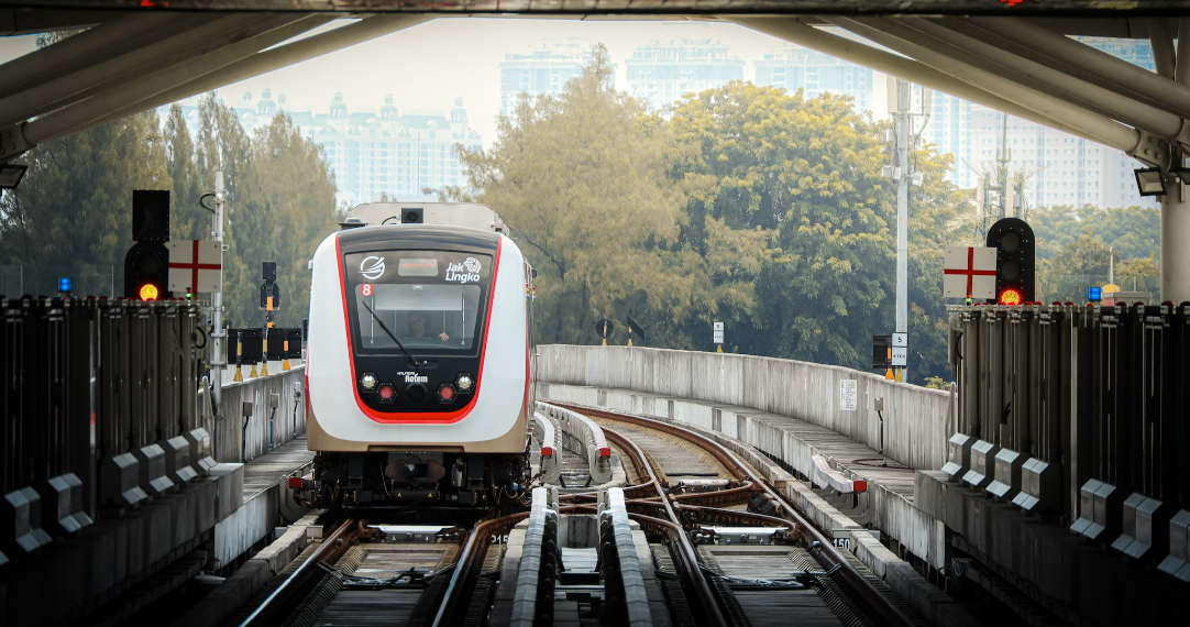 Naik LRT Palembang Gratis pada Tanggal 17 Juni. Wah ada apa ya? –