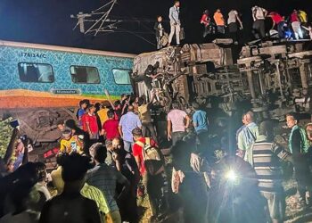 Korban Tewas Kecelakaan Kereta India Jadi 288 Orang