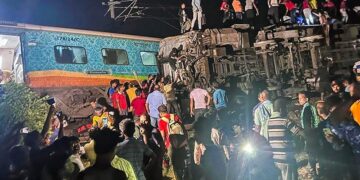 Korban Tewas Kecelakaan Kereta India Jadi 288 Orang