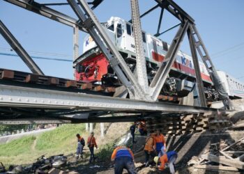 Proses Evakuasi Selesai, Jalur Jerakah – Semarang Poncol Normal Kembali