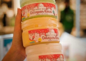 Wanita Hebat Dibalik Es Puter Delapan Rasa