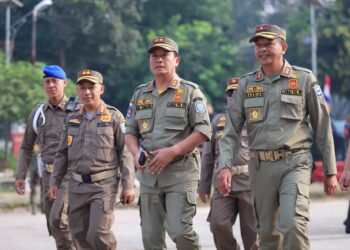 Linmas, Ujung Tombak Amankan Pemilu di Kota Bandung