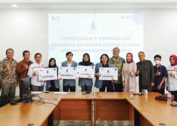 19 Mahasiswa Dari 16 Prodi Terima Beasiswa IKA UPI