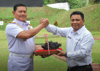 Panglima AB Australia Apresiasi Kemajuan Alutsista TNI Produksi Dalam Negeri