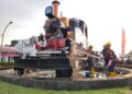 Semarakkan HUT ke-78 RI, Daop 2 dan Komunitas Pecinta KA Bersih-Bersih Monumen Purwa Aswa Purba