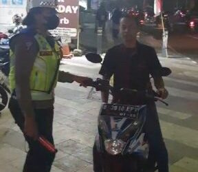 Dapatkan Adanya Pengaduan Melawan Arus, Kasatlantas Polres Metro Depok Kompol Multazam : Jadikan Keselamatan Sebagai Kebutuhan