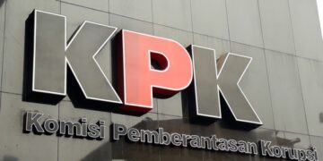 KPK mengusut kasus dugaan korupsi pengadaan truk Basarnas
