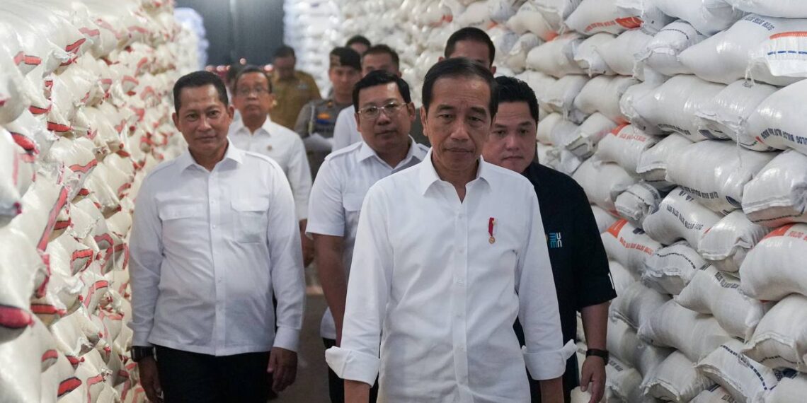 Presiden Tugaskan Bulog Akselerasi Bantuan Pangan Tahap II
