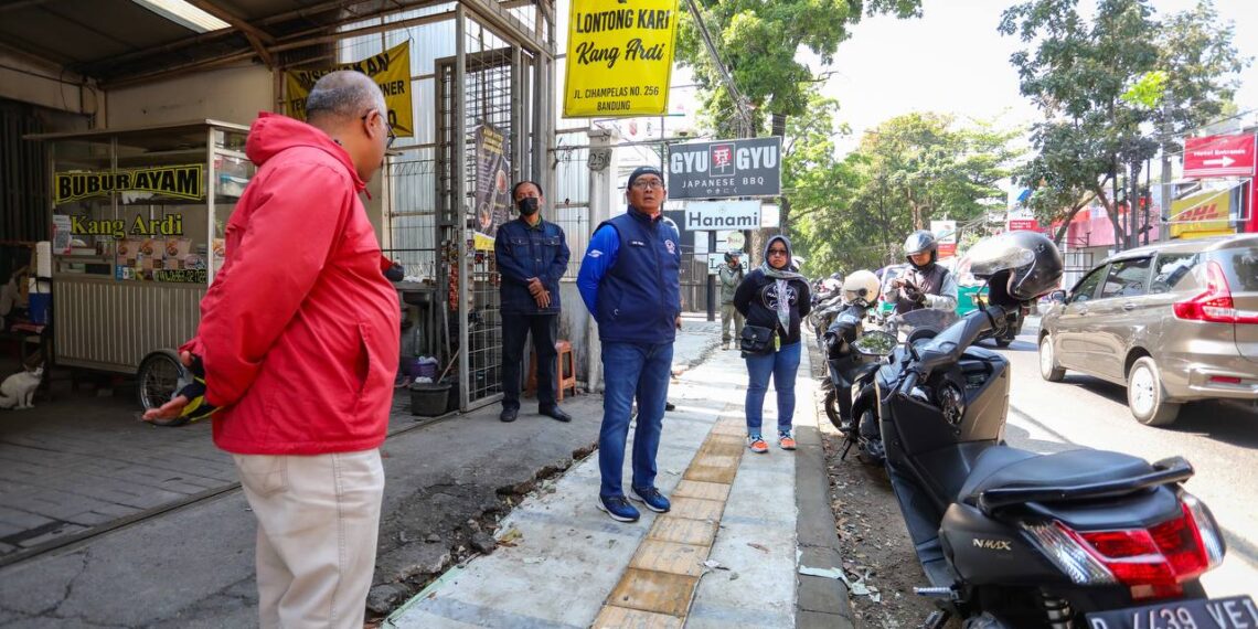 Penataan Trotoar di Tiga Titik Kota Bandung Hampir Rampung