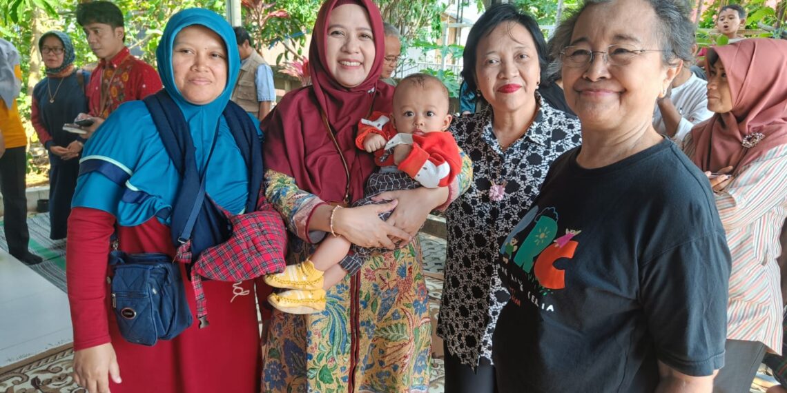 Pemberdayaan Masyarakat Peduli Stunting bersama Ruang Riung Ceria