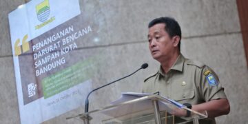 Dari Pengusaha Samapi Akademisi Ikut Urun Rembuk Atasi Sampah di Bandung