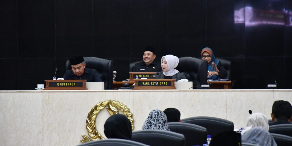 Ineu Purwadewi Ingin Pembahasan RAPBD Jabar 2024 Selesai Tepat Waktu