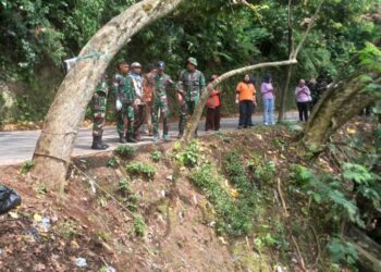 PENTAHELIX A-B-C-G-M, turun bersama mengeksekusi Clean Up Sampah di Kawasan TAHURA