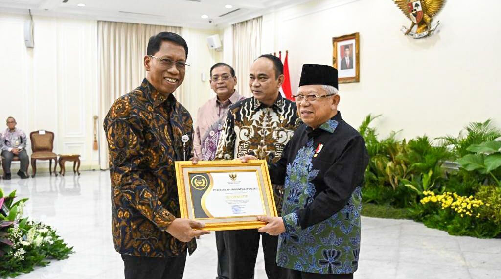 KAI Cetak Quattrick Badan Publik Informatif