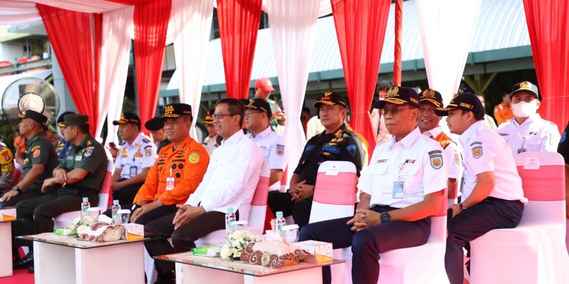 Pastikan Angkutan Nataru 2023/2024 Aman dan Nyaman, KAI Laksanakan Apel Gelar Pasukan