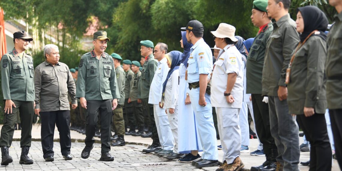 Jaga 26 Juta Hektare Hutan di Jabar, PJ Gubernur Jabar Apresiasi Polhut