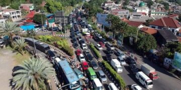 Libur Nataru, Kepadatan Lalin Sergap Kawasan Puncak