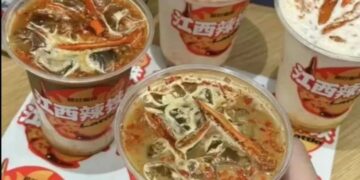 Unik, Es Kopi Dengan Campuran Cabai Viral di China
