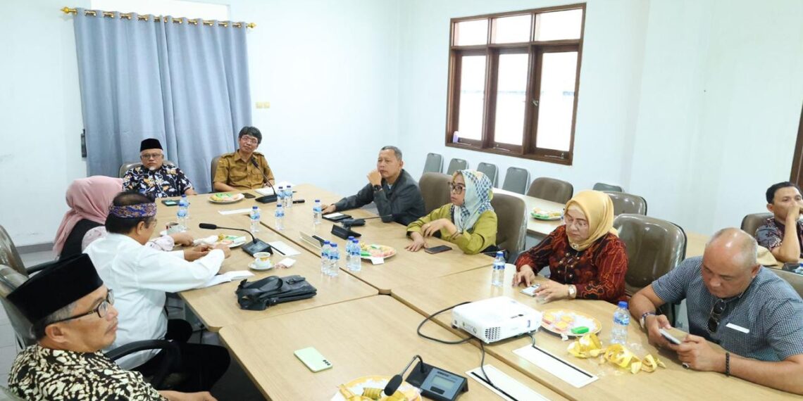 Komisi IV DPRD Jawa Barat Mengkritisi Program Listrik Desa