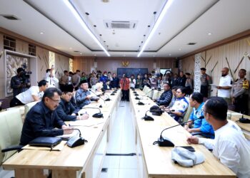DPRD Jawa Barat Siap Tindak Lanjut Masalah Upah Buruh
