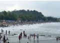 Pantai Karanghawu di Hari Ketiga Idul Fitri, Peningkatan Kunjungan dan Tantangan Pengelolaan