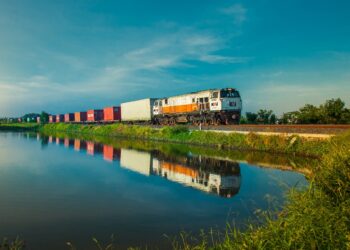 Terus Meningkat, KAI Angkut 15,7 Juta Ton Barang Pada Triwulan I 2024