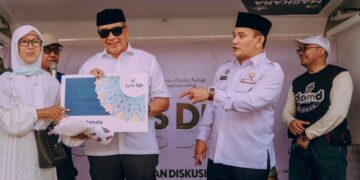 Gebyar Desa Semarakkan Peresmian Makam Pahlawan Nasional KH. Abdul Chalik sebagai Destinasi Wisata Religi di Desa Leuwimunding