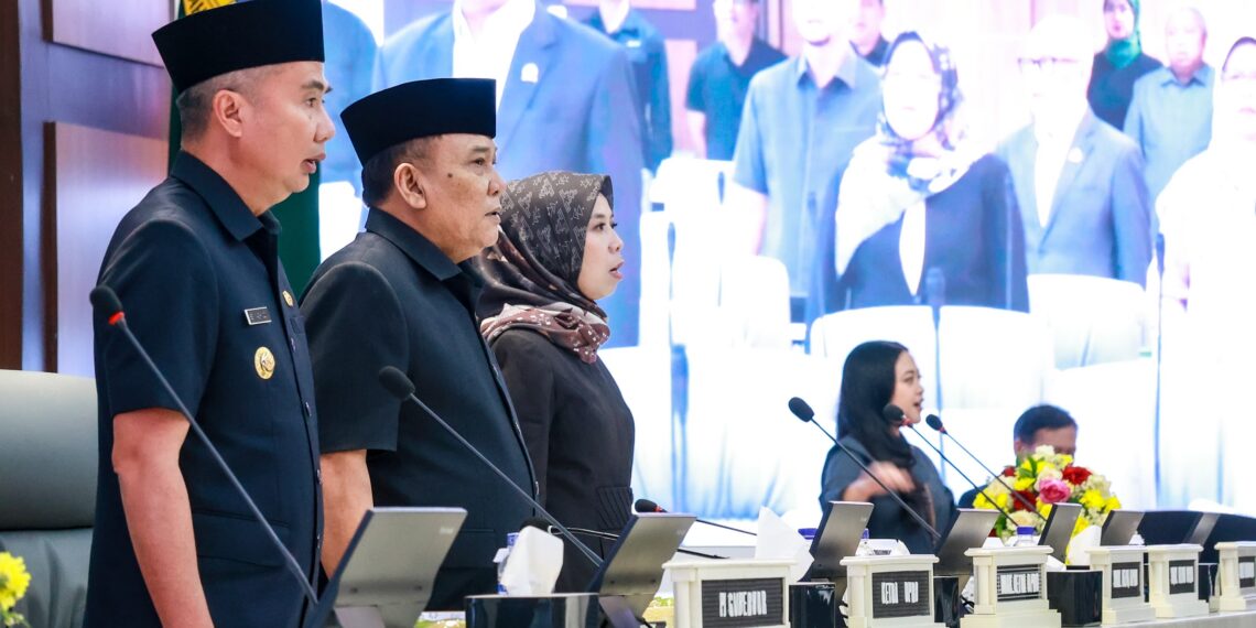 DPRD Jawa Barat Gelar Rapat Paripurna Jawaban Gubernur atas Pandangan Umum Fraksi terhadap Ranperda Perubahan APBD 2024