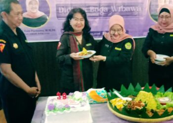 Rayakan HUT ke 39, Pitaloka Bagikan Santunan dan Sembako
