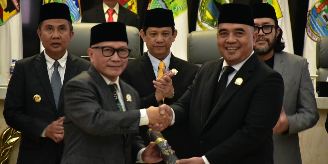 Dilantik JAdi Anggota DPRD Jabar, Syahrir Siap Perjuangkan Kesehatan Masyarakat dan Ketersediaan Pupuk