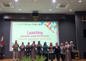 Jabar Resmi Luncurkan Sekolah Lansia Perempuan