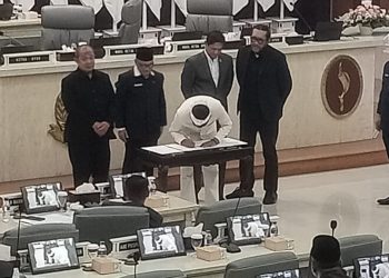 Wujudkan Visi Unggul, Pemprov dan DPRD Jabar Sahkan RPJMD 2025-2029