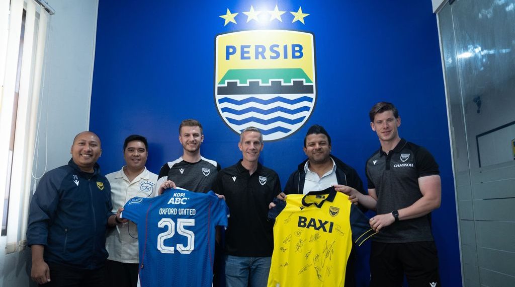 Persib Bandung dan Oxford United Bangun Jembatan Sepakbola Global